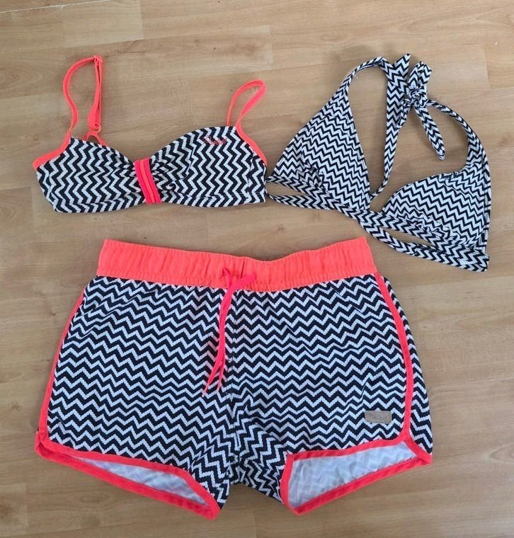 Zo goed als nieuwe meisjes bikini maat 176 Protest 3 delig, Ophalen, Maat 50, Protest, Meisje