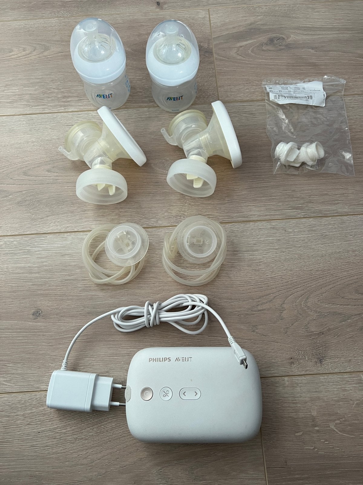 014 - Philips Avent SCF398 borstkolf + Dr. Browns flessen, Gebruikt, Borstkolf, Inclusief tas, Philips Avent