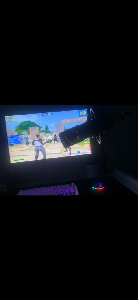 Complete Gaming Setup - PC, Monitor, Toetsenbord, Computers en Software, Desktop Pc's, Ophalen, Zo goed als nieuw, Gaming, SSD