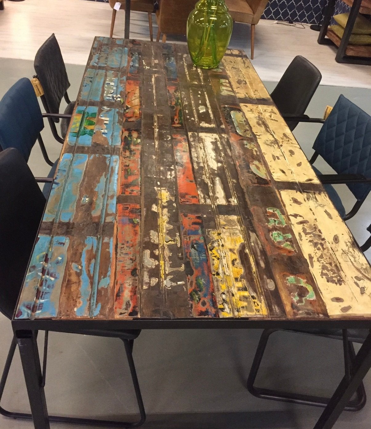 Leuke oud houten tafel met metalen onderstel, 200x90cm, Ophalen, Zo goed als nieuw, Rechthoekig, 50 tot 100 cm