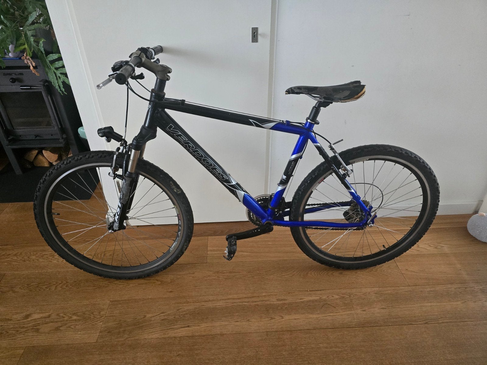 Verdoes Mountainbike - Zwart/Blauw, Gebruikt, Velgrem, Meer dan 20 versnellingen, 53 tot 57 cm