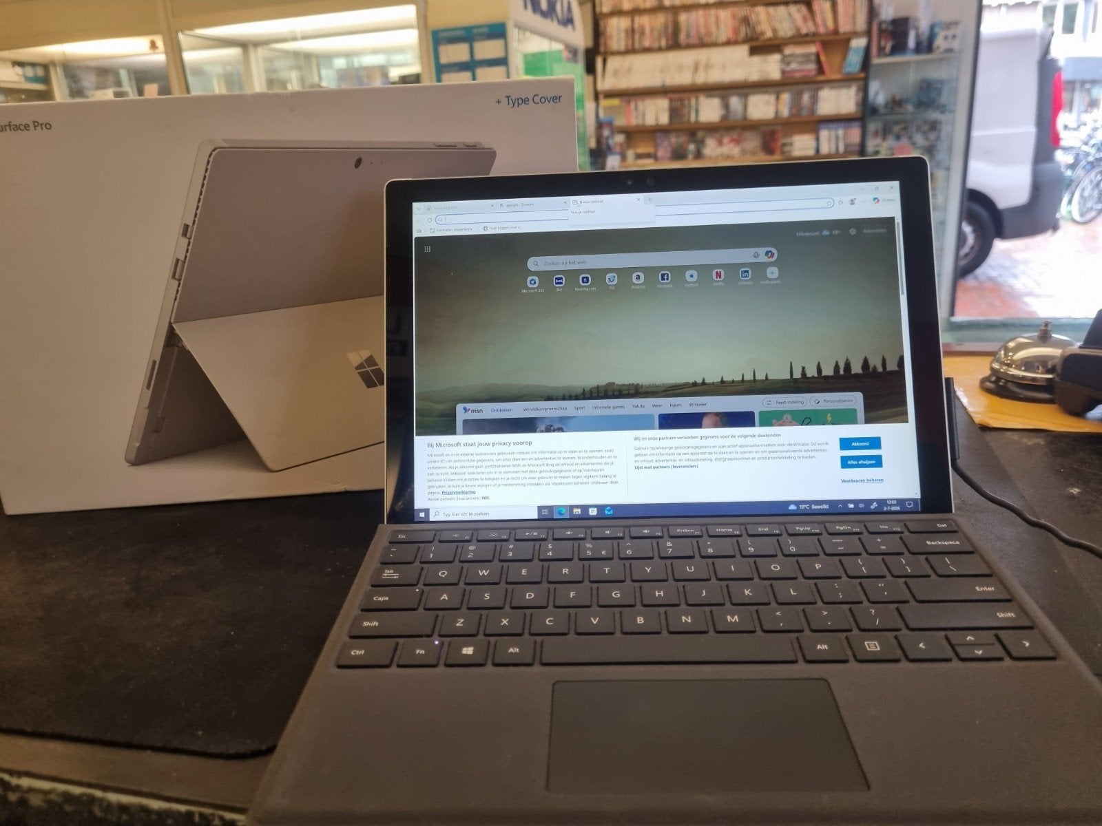 Microsoft Surface Pro 4 + Type Cover - 128GB/4GB RAM, Computers en Software, Windows Tablets, Ophalen of Verzenden, Nvt, Nvt, Nvt