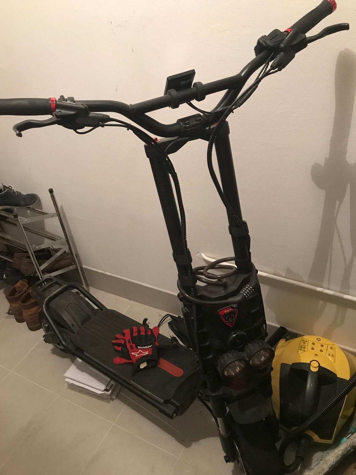 Kaabo Wolf King GT Pro+ 72V 35ah E-step, Ophalen, Zo goed als nieuw, Elektrische step (E-scooter)