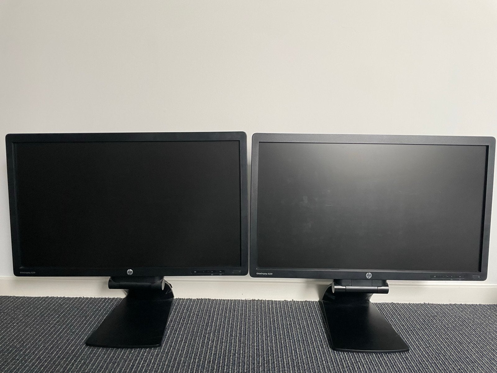 HP EliteDisplay E231 monitoren, In hoogte verstelbaar, Full HD, Ophalen of Verzenden, Zo goed als nieuw