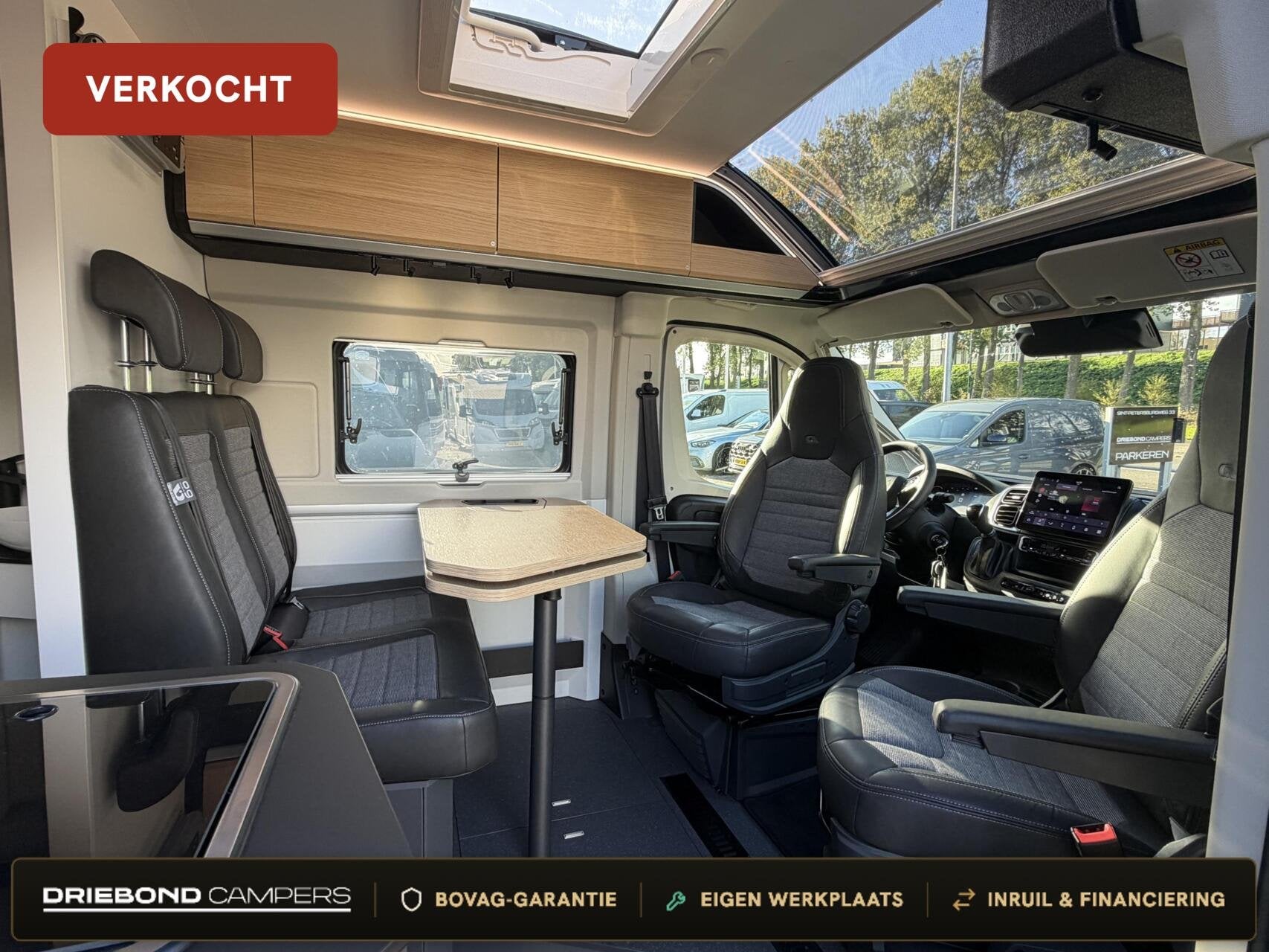 Adria 640 SLB 60 Years 8T-Automaat Enkele Bedden Luifel Luxe, Caravans en Kamperen, Automaat, Buscamper of Camperbus, 6 tot 7 meter