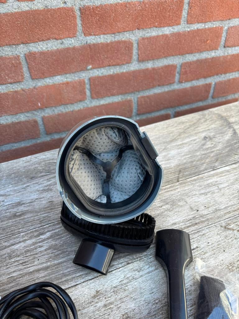Tristar Ministofzuiger 220V 700W - Ideaal voor Camping/Carav, Witgoed en Apparatuur, Stofzuigers, Ophalen, Gebruikt, Reservoir