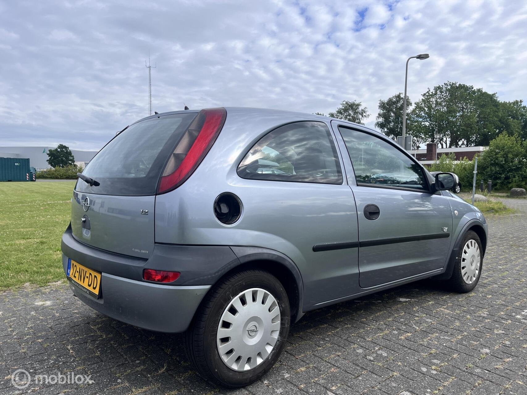 Opel Corsa 1.2-16V Njoy / INRUILKOOPJE / APK / NAP /, Auto's, Voorwielaandrijving, Gebruikt, 31 €/maand, Origineel Nederlands