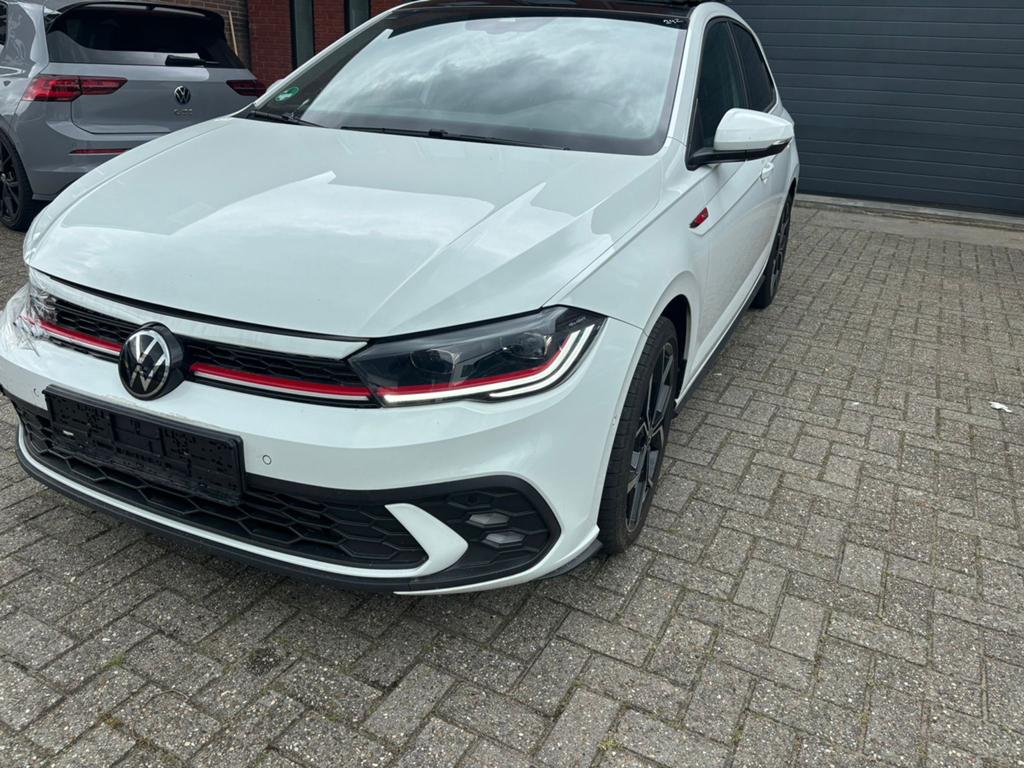 POLO GTI 2.0 - Fabrieksgarantie - 2025 - 8.886km - Vol optie, Auto diversen, Schadeauto's, Automaat, Volkswagen, Wit, Ophalen of Verzenden