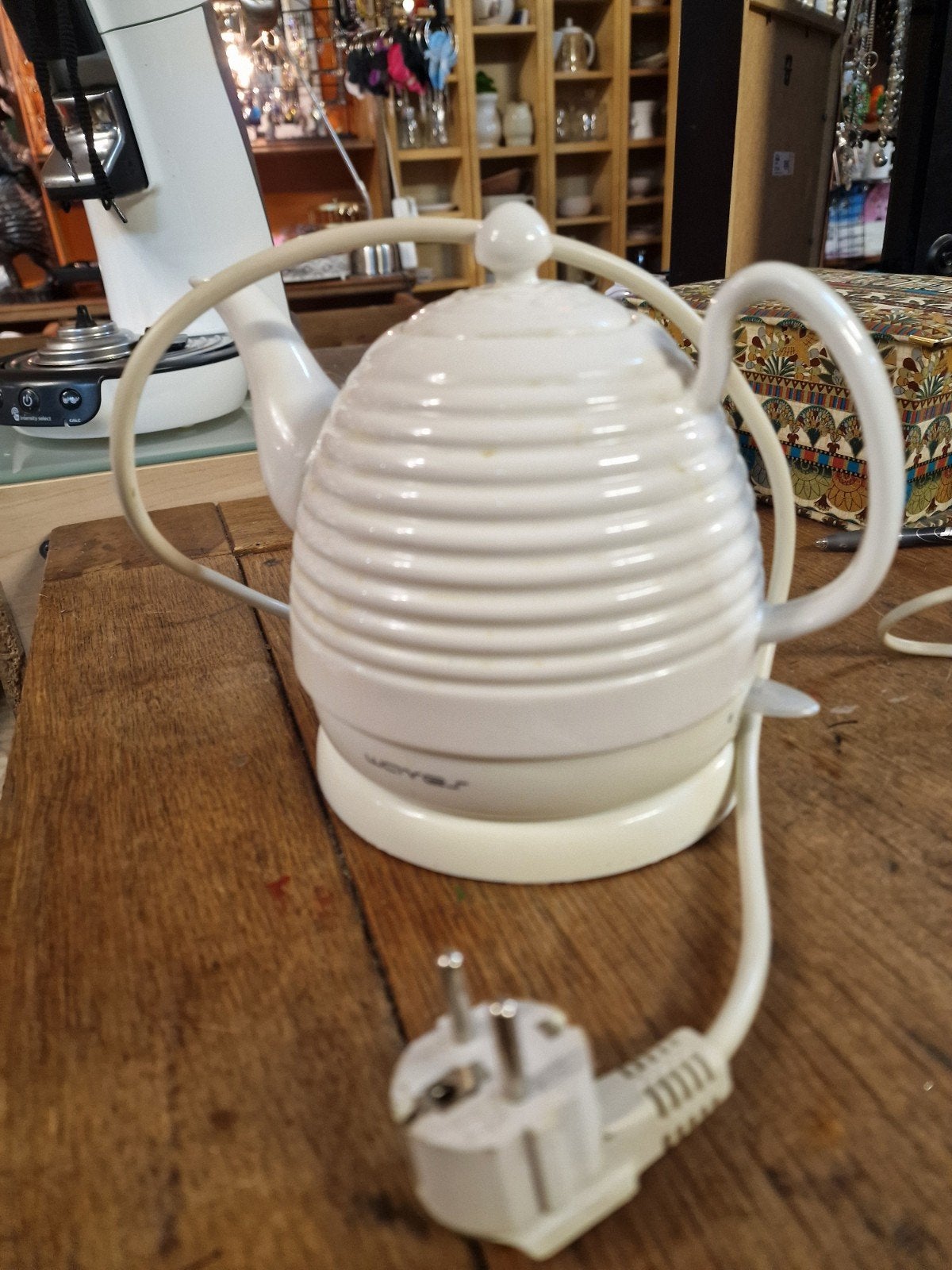 Wqaterkoker - Waves WK-105685, Witgoed en Apparatuur, Waterkokers, 1 tot 2 liter, Ophalen, Gebruikt, Draadloos