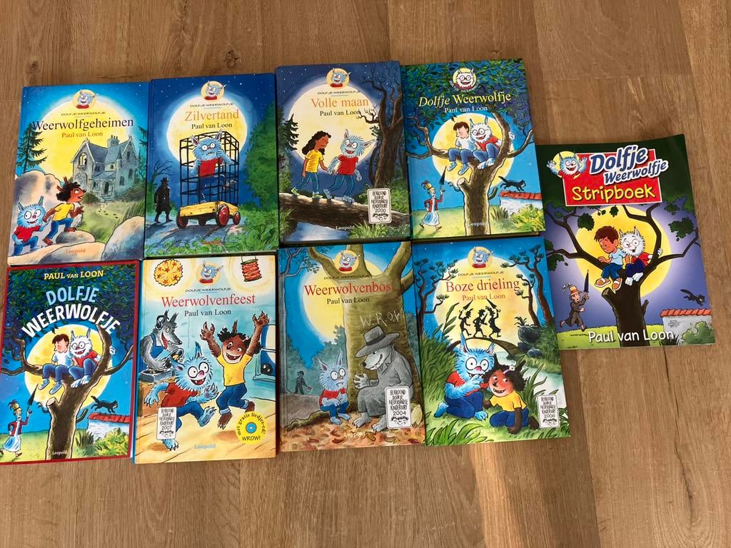 Dolfje weerwolfje 8 boeken, 1 stripboek, Ophalen of Verzenden, Zo goed als nieuw, Fictie algemeen