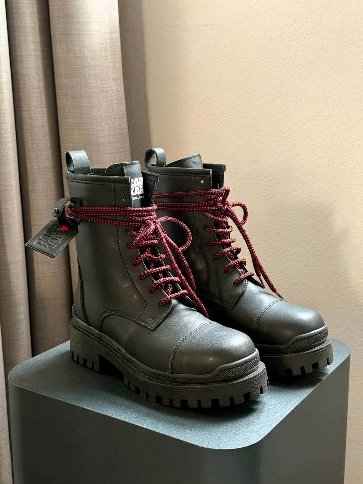 Karl Lagerfeld Boots 36, Kleding | Dames, Schoenen, Ophalen of Verzenden, Zo goed als nieuw, Zwart