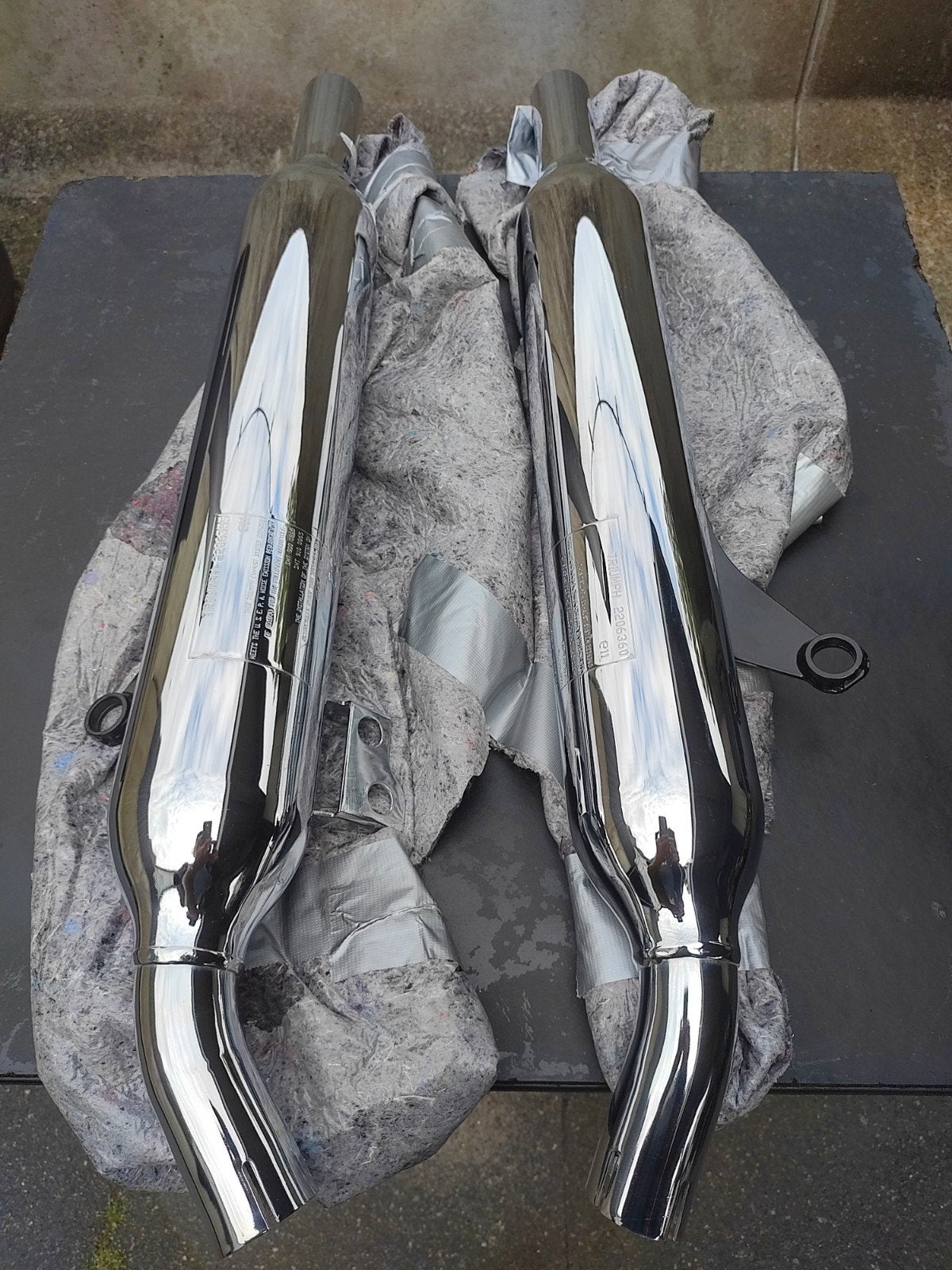 Triumph Bonneville t100 uitlaat dempers nieuw, Ophalen of Verzenden