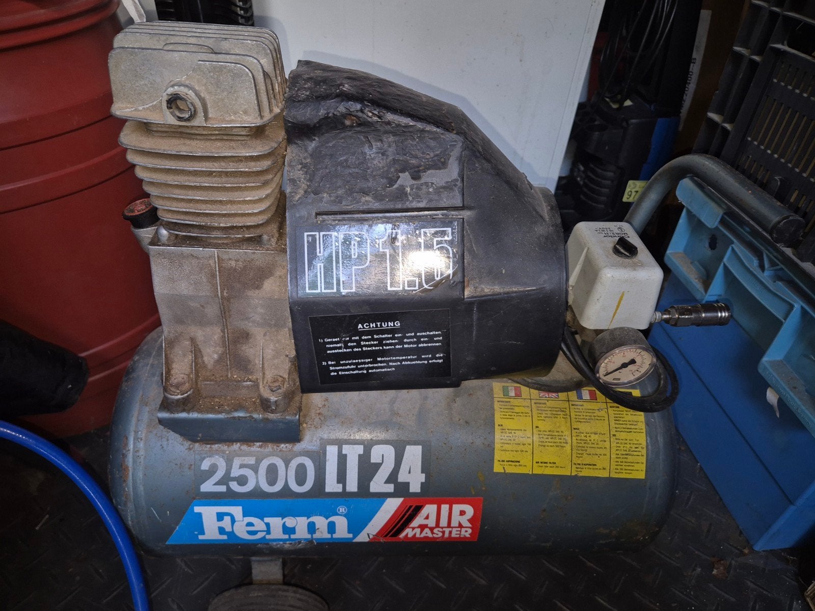 Ferm Air Master Compressor 2500 LT24 - Gebruikt, Doe-het-zelf en Verbouw, Ophalen