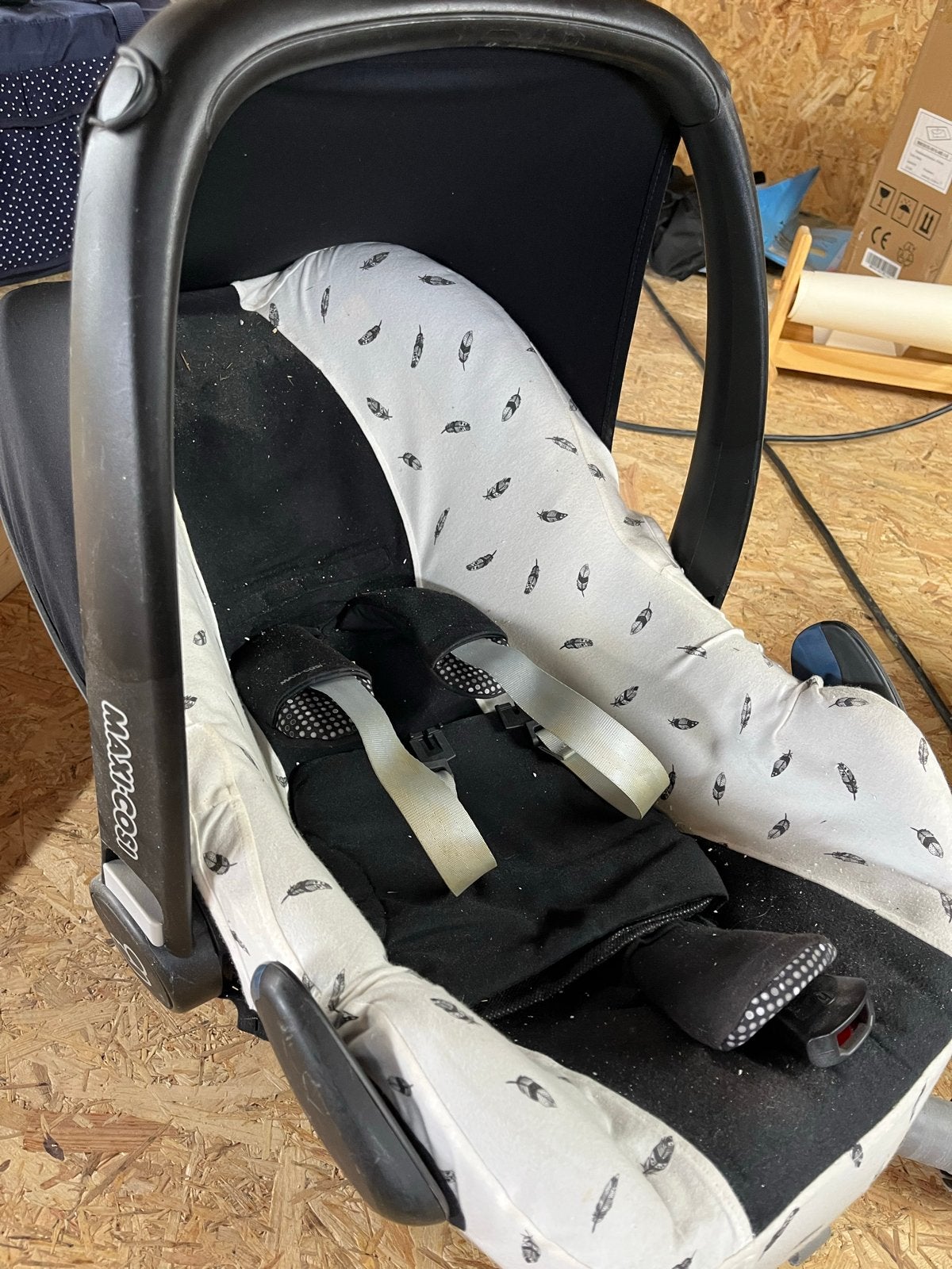 Maxi-Cosi autostoel met Dooky inleg en zonnekap, Ophalen, 0 t/m 13 kg, Maxi-Cosi, Gebruikt