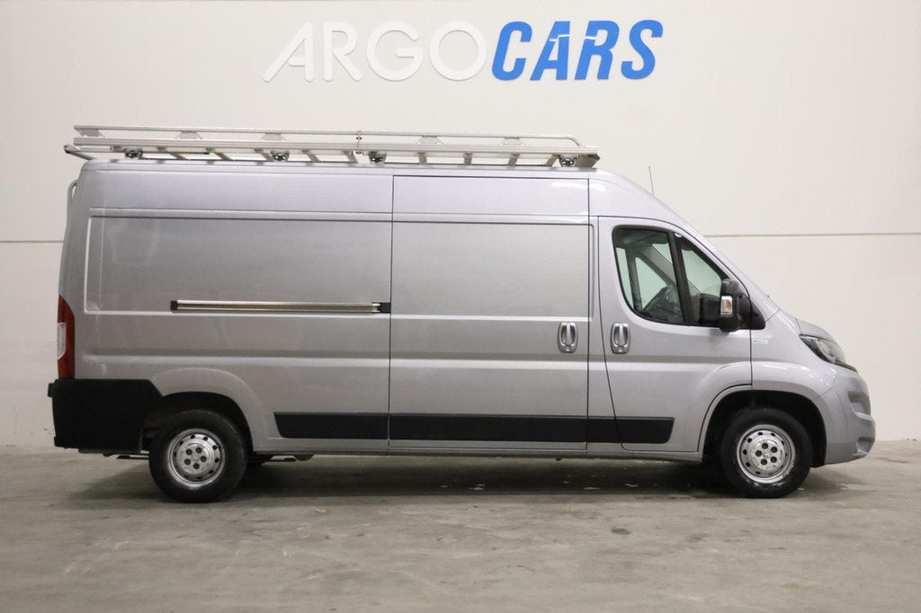 Peugeot Boxer 2.2 BlueHDi L3/H2 GRIJS 165PK LED IMPERIAAL NA, Voorwielaandrijving, Stof, Gebruikt, Zwart