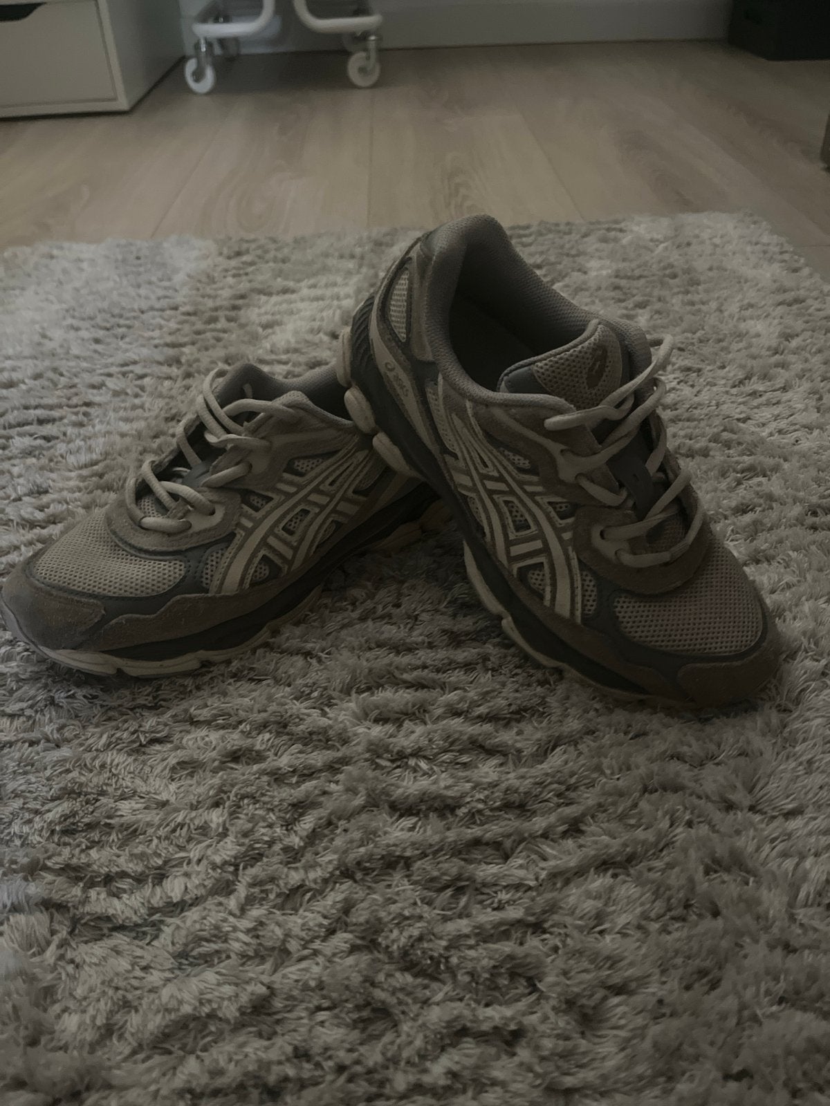 ASICS sneakers maat 39 - Grijs/Beige, Ophalen of Verzenden, Grijs, Sneakers of Gympen, Zo goed als nieuw