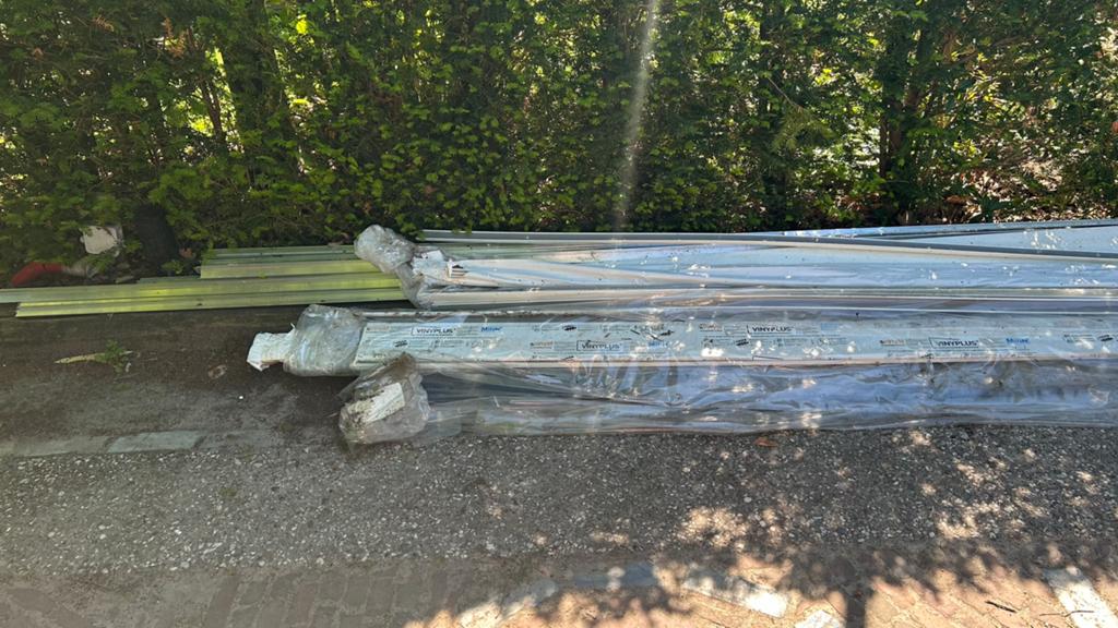 Diverse milin (boeidelen en ophangsysteem) diverse maten, Ophalen, Pvc, Nieuw, 20 tot 40 mm