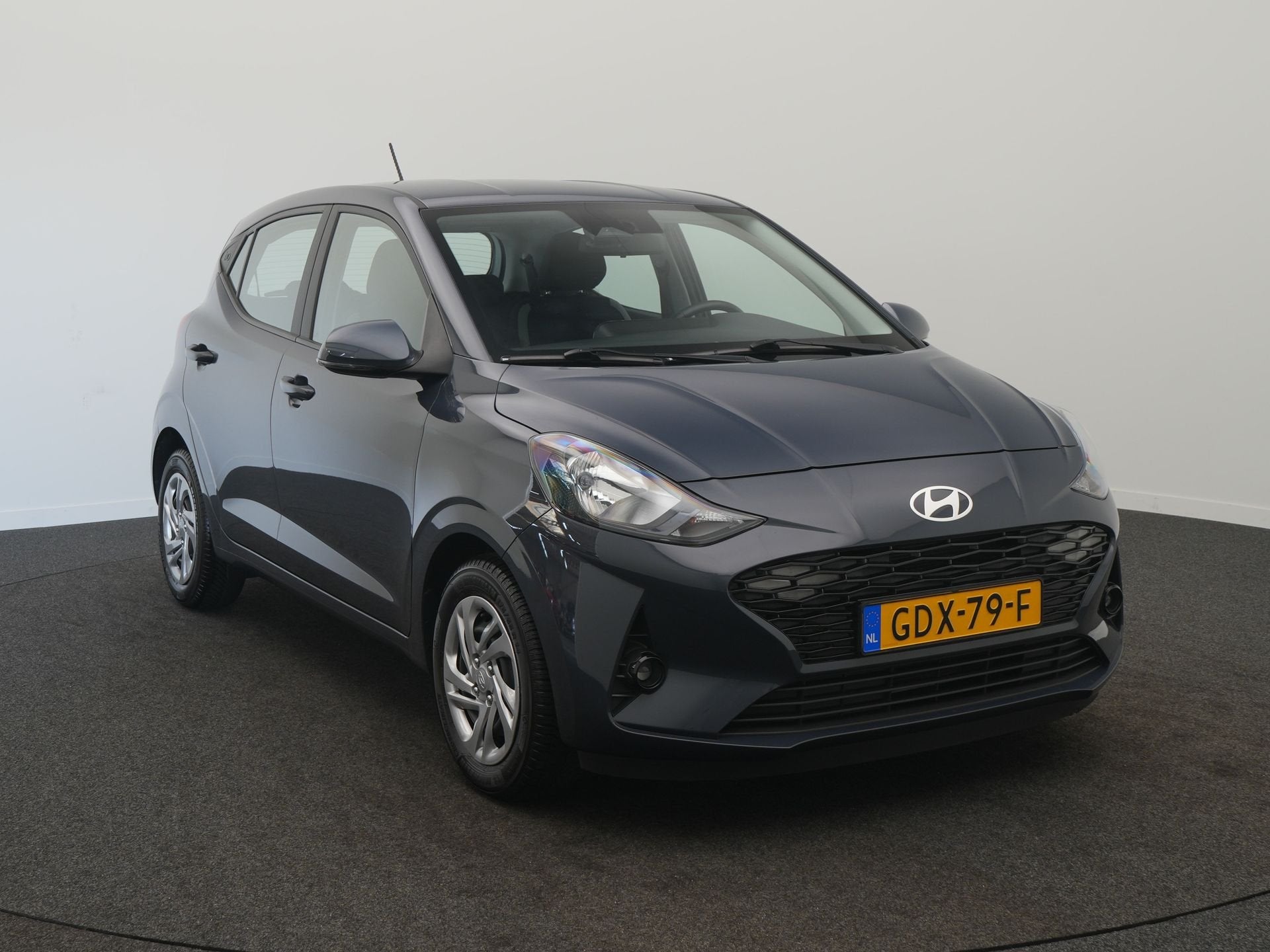 Hyundai i10 1.0 Comfort - RIJKLAARPRIJS - All Seasonbanden -, Auto's, Voorwielaandrijving, 12 maanden, Stof, Gebruikt
