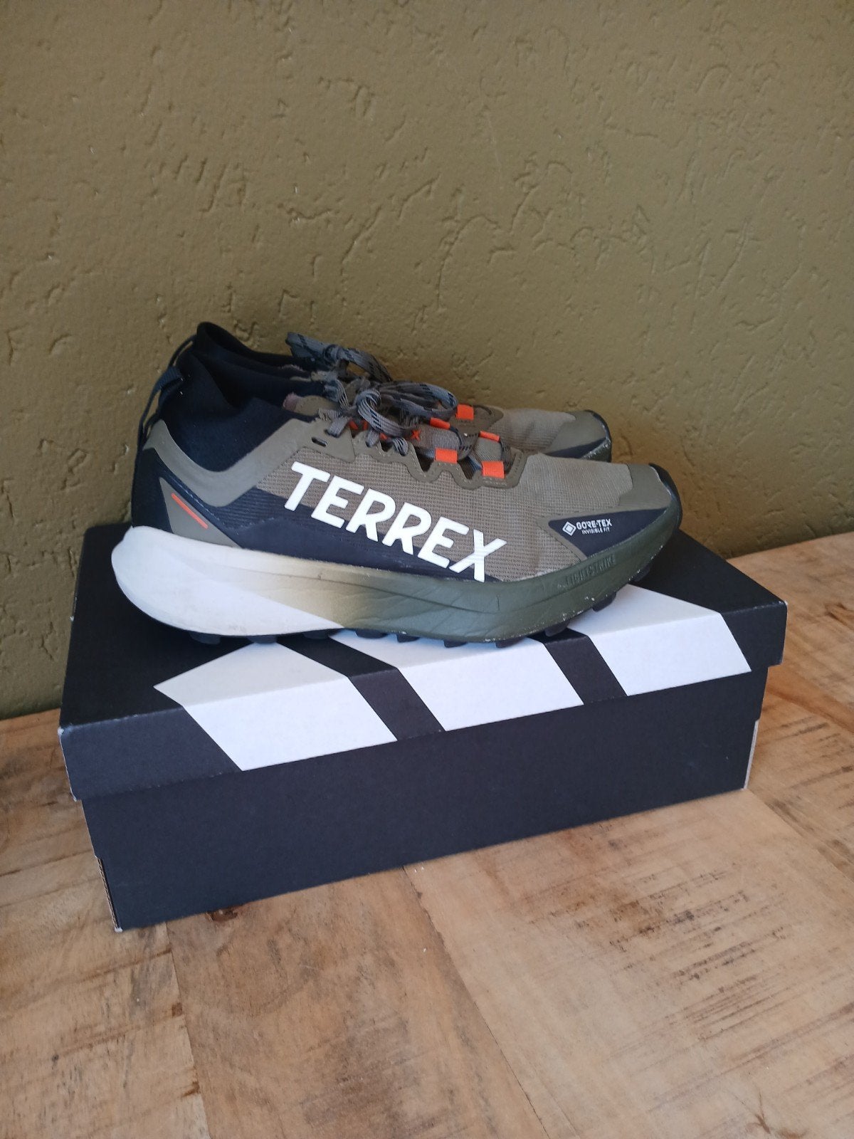 Adidas Terrex Agravic  GORETEX maat 41 1/3, Ophalen of Verzenden, Zo goed als nieuw, Schoenen