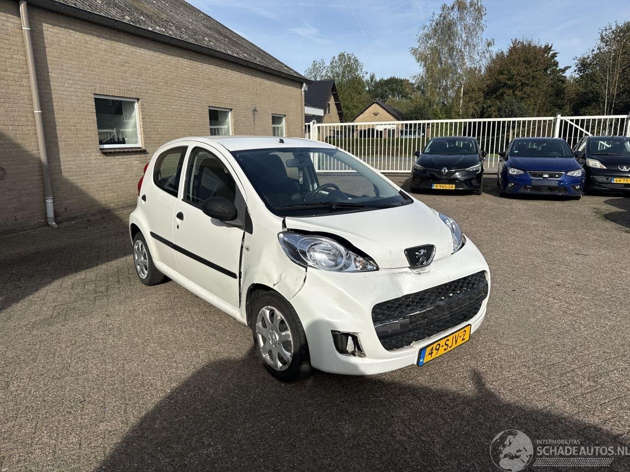 Peugeot 107 1.0-12V XR AIRCO (bj 2011), Auto diversen, Webaccessibility@stellantis.com, Stellantis N.V., Wit, Handgeschakeld