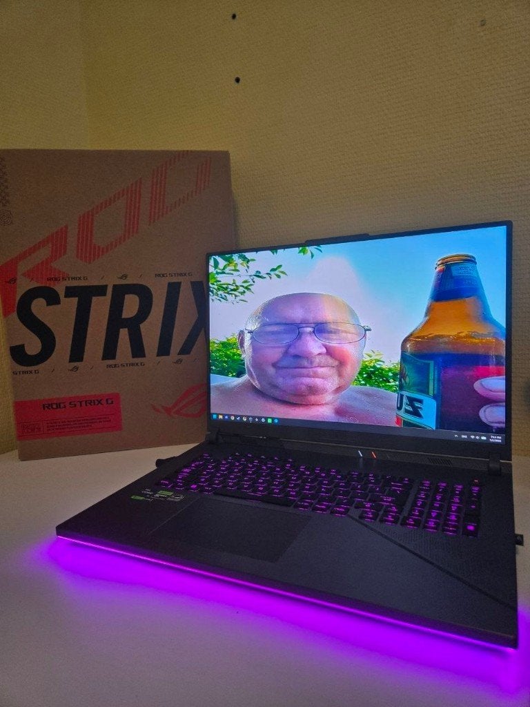 ASUS ROG Strix G18 G814JIR, Computers en Software, Windows Laptops, Gebruikt, 17 inch of meer, SSD, 4 Ghz of meer, 32 GB, Qwerty
