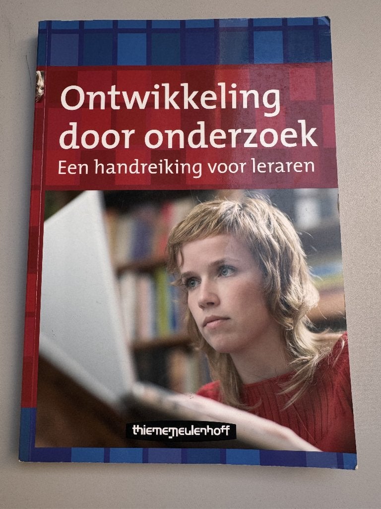 Ontwikkeling door onderzoek - 9789006955125, Boeken, ThiemeMeulenhoff, Zo goed als nieuw, Beta, HBO