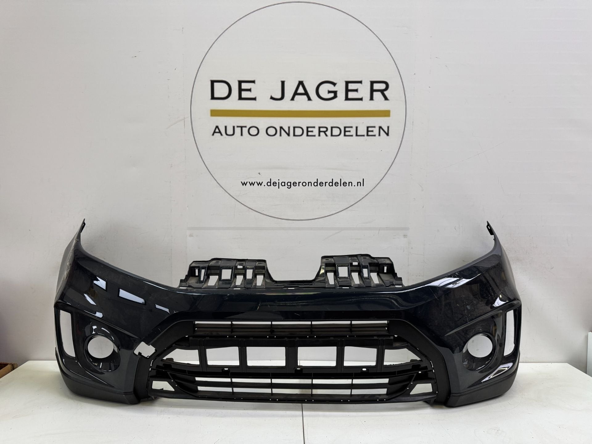 SUZUKI VITARA 3 VOORBUMPER BUMPER 2018 - 2021, Auto-onderdelen, Gebruikt, Info@suzuki.co.jp, Takatsuka-cho, Chuo-ku 300
432-8611  Hamamatsu