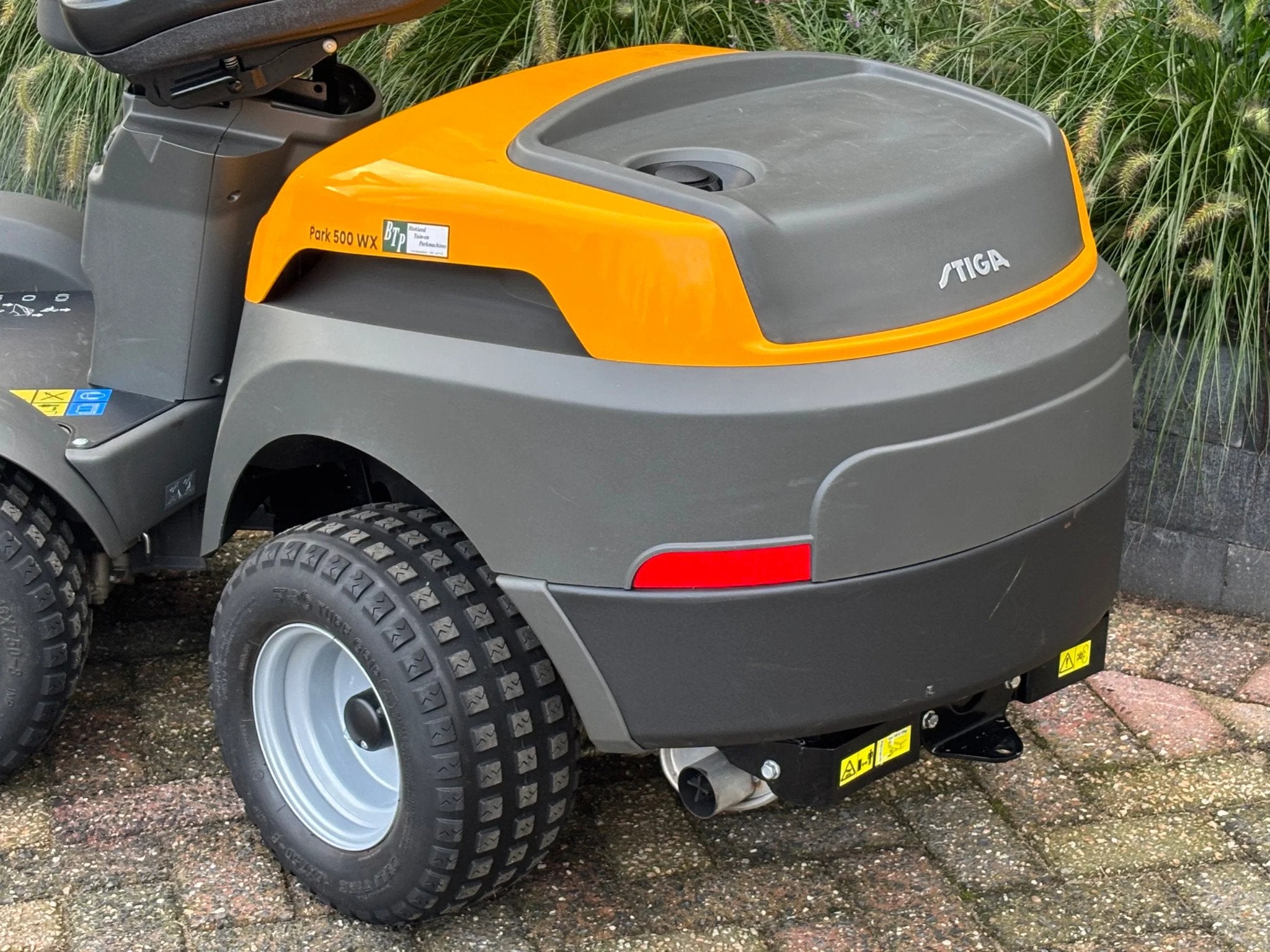 Stiga Park 500WX gebruikte frontmaaier 110cm 4wd AWD 4x4, Gebruikt, Stiga