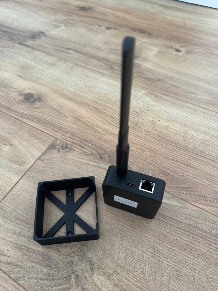 ZigStar UZG USB-C Type en PoE 802.3af voor Zigbee, Ophalen of Verzenden, Zo goed als nieuw