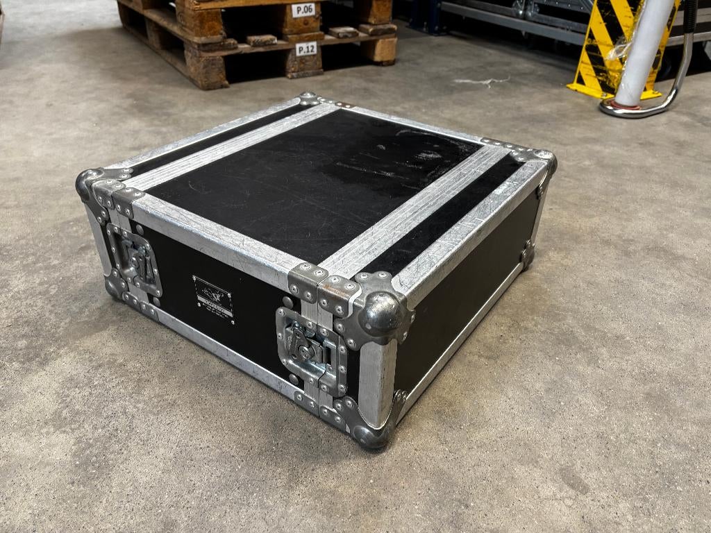 Robuuste 19 inch Flightcase / Rackcase (4HE), Muziek en Instrumenten, Behuizingen en Koffers, Gebruikt, Flightcase, Boris case