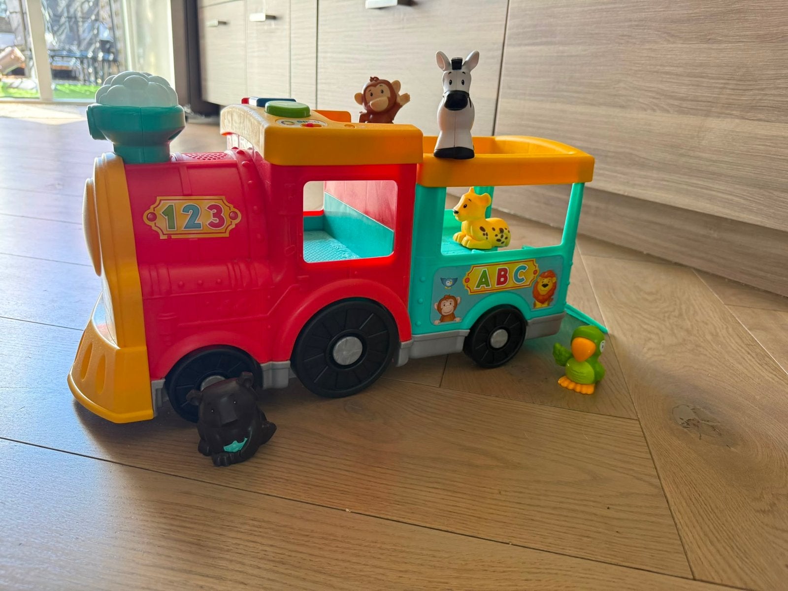 Fisher-Price Dierentrein met Geluiden en Figuren, Kinderen en Baby's, Ophalen, Gebruikt