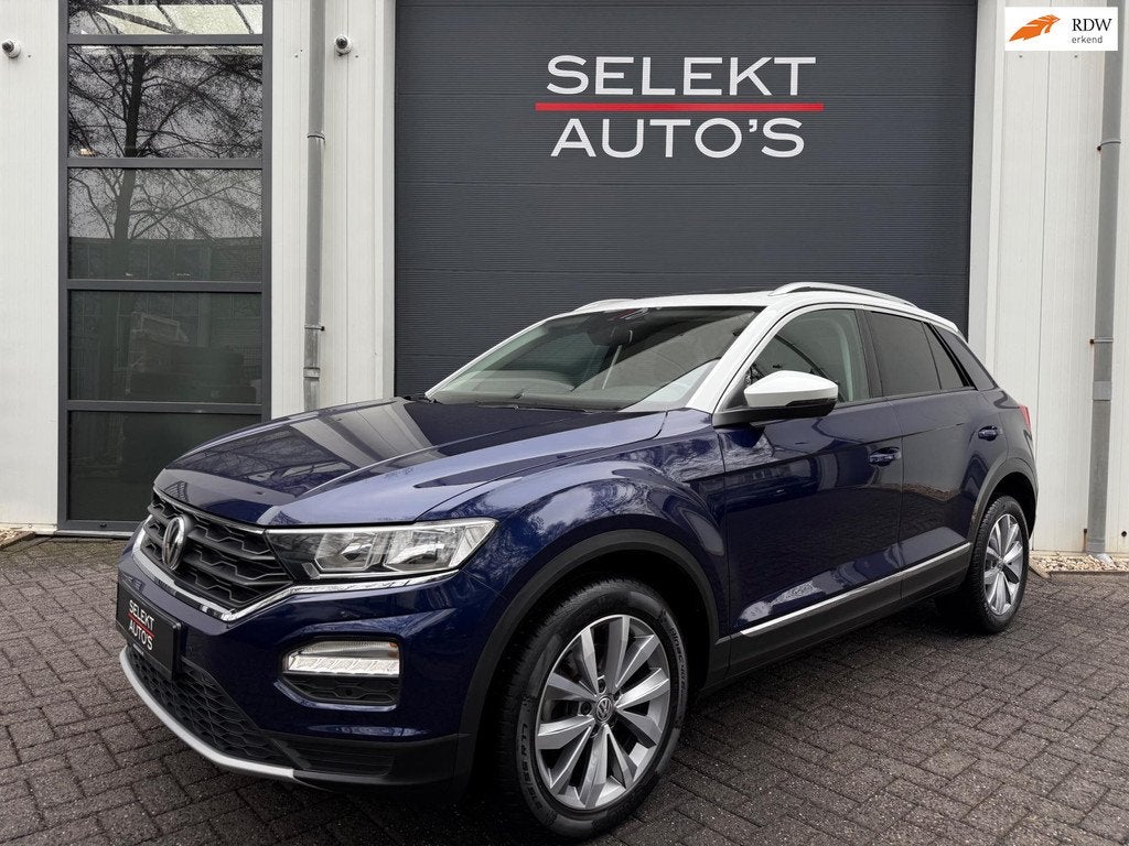 Volkswagen T-Roc 1.0 TSI Style 116 Pk Panoramadak/Airco/ACC/, Voorwielaandrijving, Stof, Gebruikt, Zwart