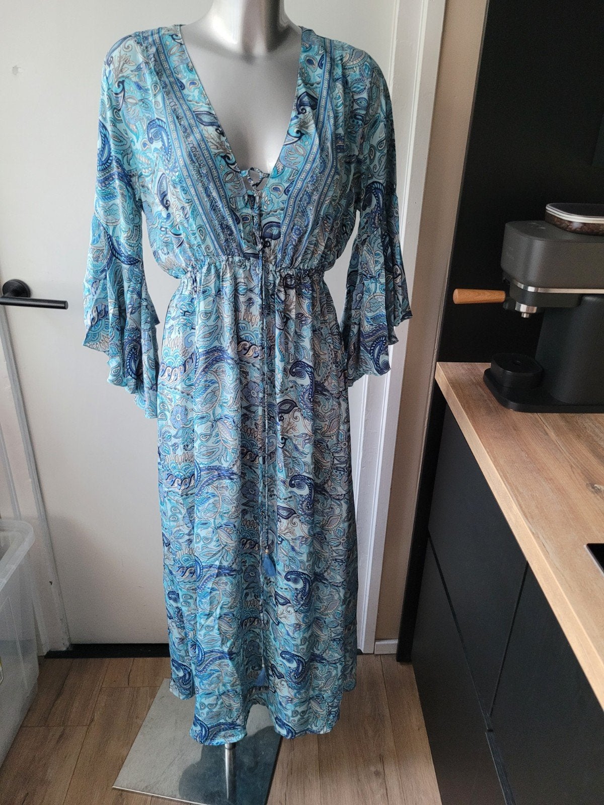 Nieuwe zijde Ibiza jurk maat L, Blauw, Maat 42/44 (L), Nieuw, Ophalen of Verzenden