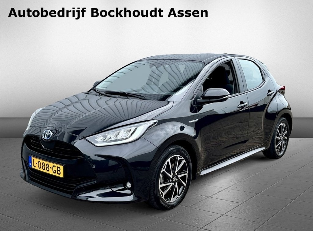 Toyota Yaris 1.5 Hybrid Dynamic | Camera | Lichtmetalen velg, Auto's, Toyota, Gebruikt, Bedrijf, 3 cilinders, Yaris