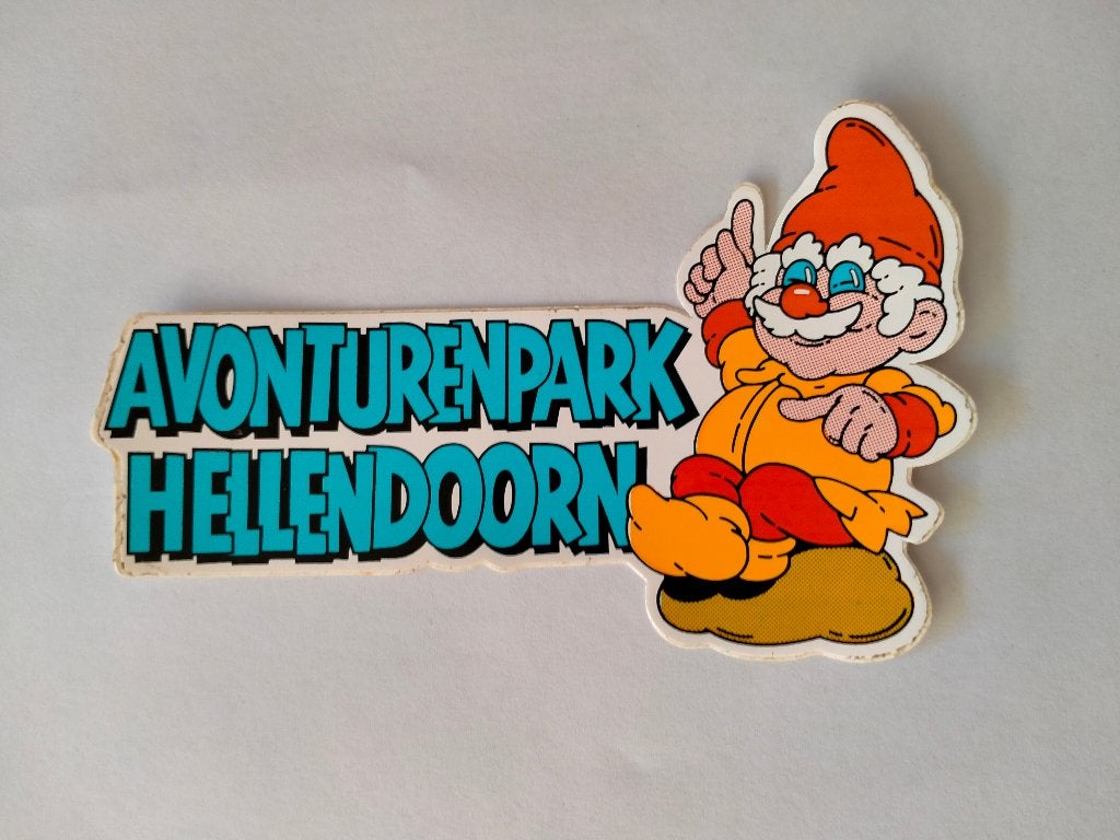 Avonturenpark Hellendoorn pretpark vintage logo sticker 6, Ophalen of Verzenden, Zo goed als nieuw, Overige typen