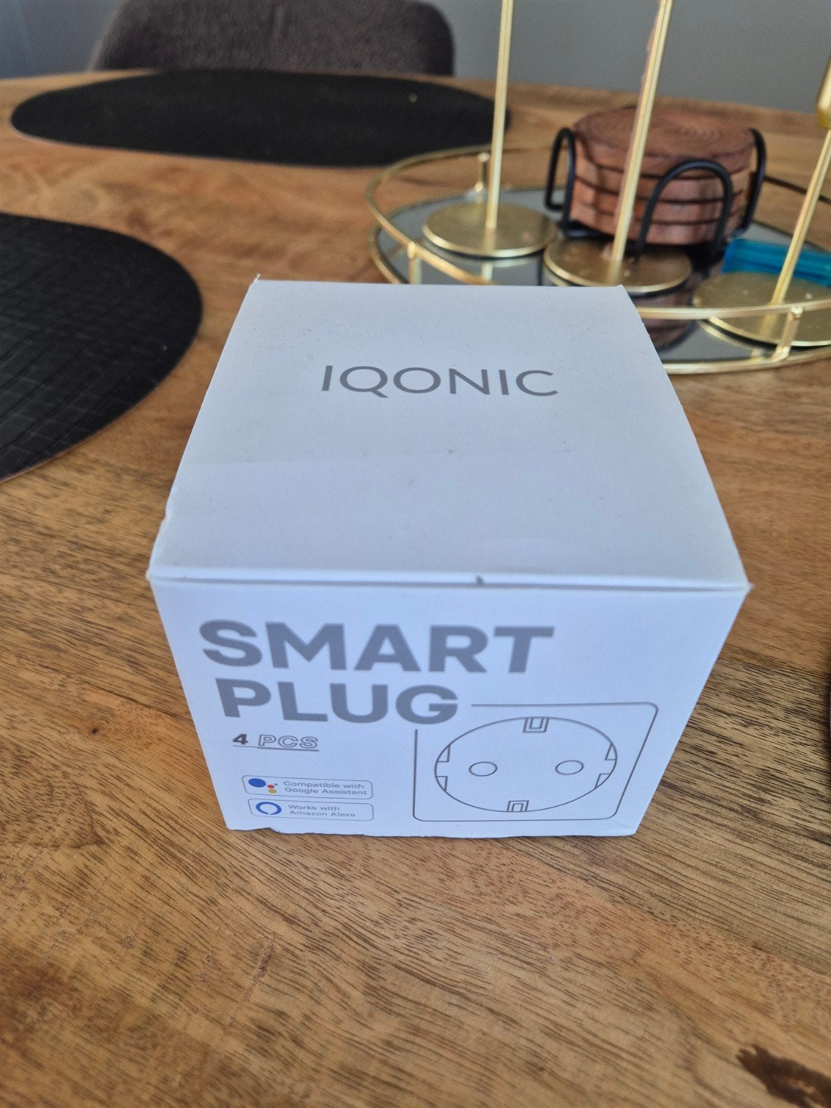 IQONIC Smart Plug (4 stuks) - Nieuw in doos, Doe-het-zelf en Verbouw, Elektra en Kabels, Ophalen of Verzenden