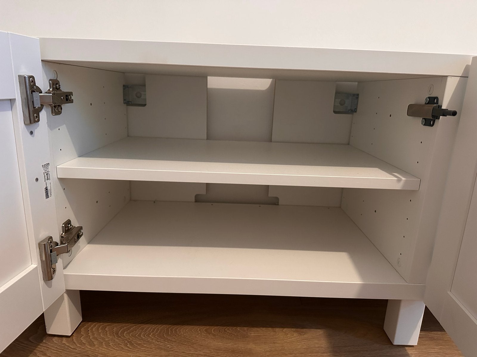 IKEA BESTÅ Hanviken wit tv-meubel inclusief pootjes, Ophalen, Overige materialen, Gebruikt, 150 tot 200 cm