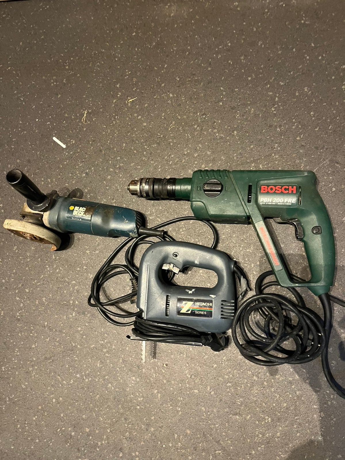 set Bosch PBH 200 FRE, Hitachi FCJ55VA & Black+Decker CD115, Doe-het-zelf en Verbouw, Gereedschap | Boormachines, Zo goed als nieuw