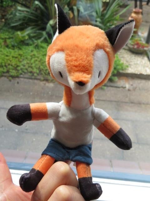 Vingerpopje vos of vosje. Help een verrassing, Ophalen of Verzenden, Zo goed als nieuw, Overige typen