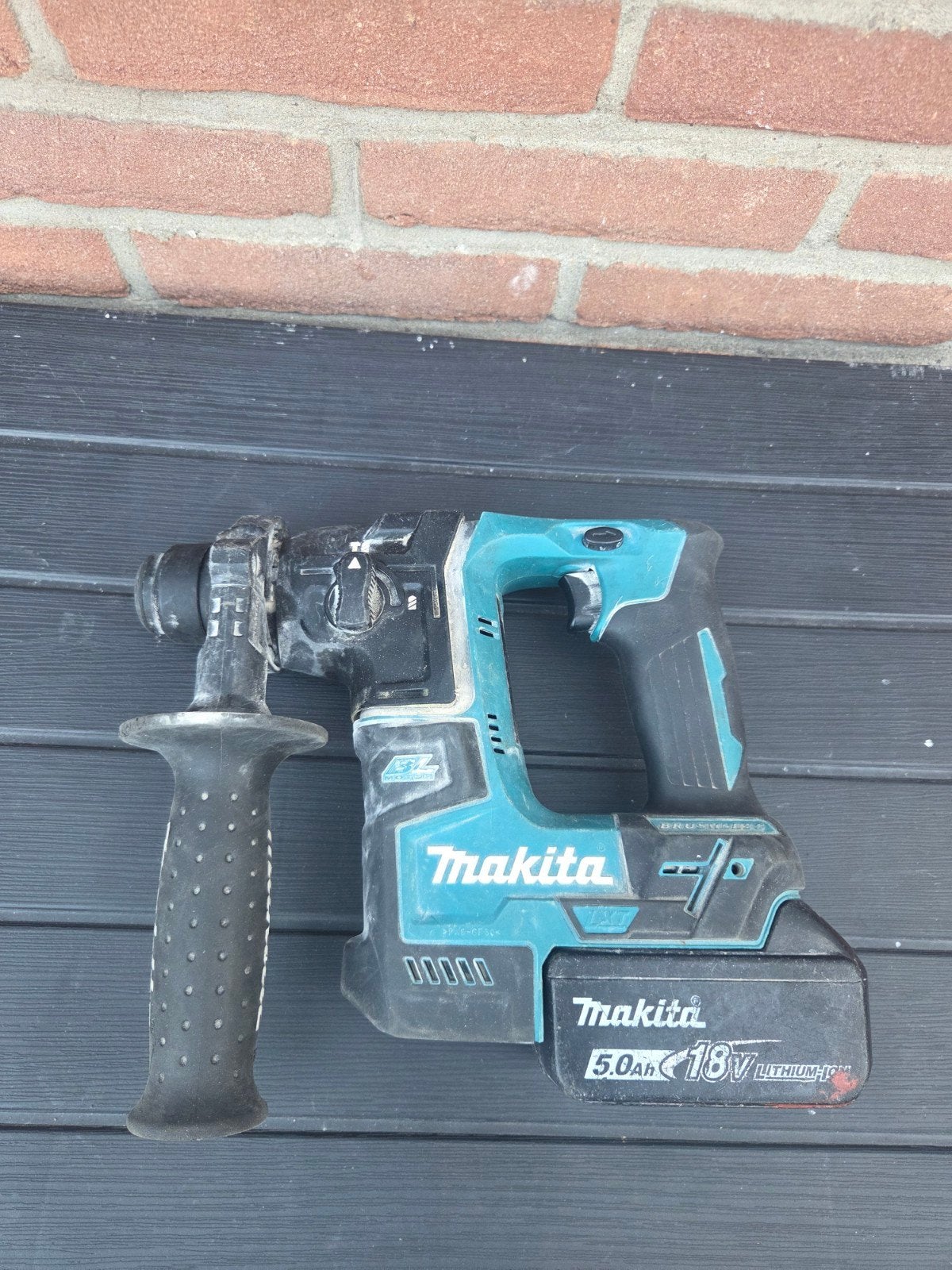 Makita boorhamer. DHR171, Doe-het-zelf en Verbouw, Gereedschap | Boormachines, Ophalen of Verzenden, Boor- en/of Breekhamer