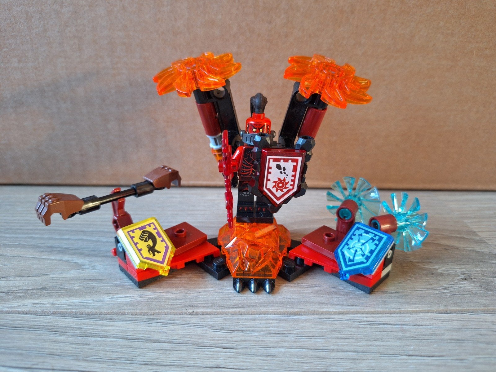 Lego Nexo Knights 70338 Ultimate General Magmar, Kinderen en Baby's, Speelgoed | Duplo en Lego, Ophalen of Verzenden