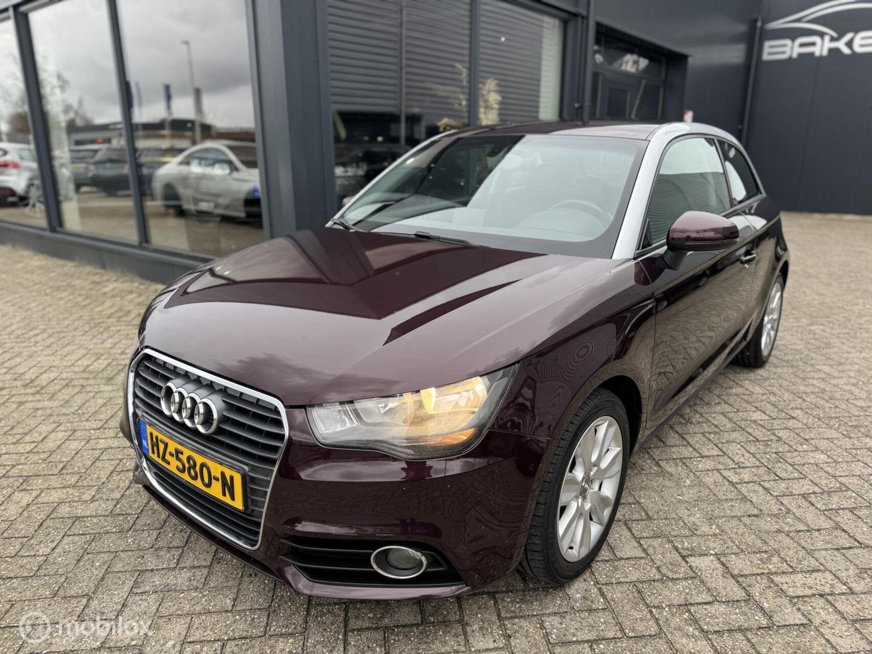 Audi A1 1.4 TFSI Ambition Pro Line Business - Airco -, Voorwielaandrijving, Euro 5, Start-stop-systeem, 4 stoelen