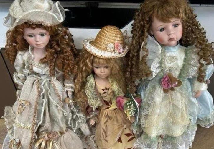 Set van 3 porseleinen poppen met krullend haar, Verzamelen, Poppen, Ophalen of Verzenden, Gebruikt, Pop