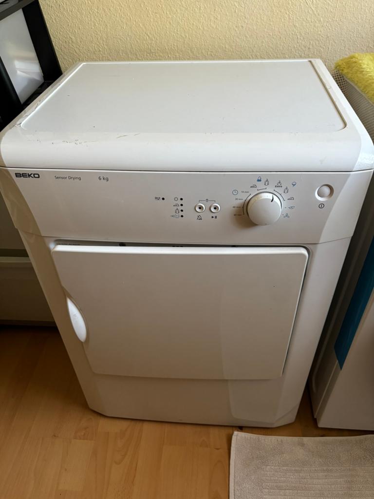 Wasdroger met luchtafvoer naar buiten, Ophalen, 6 tot 8 kg, Gebruikt, Luchtafvoer