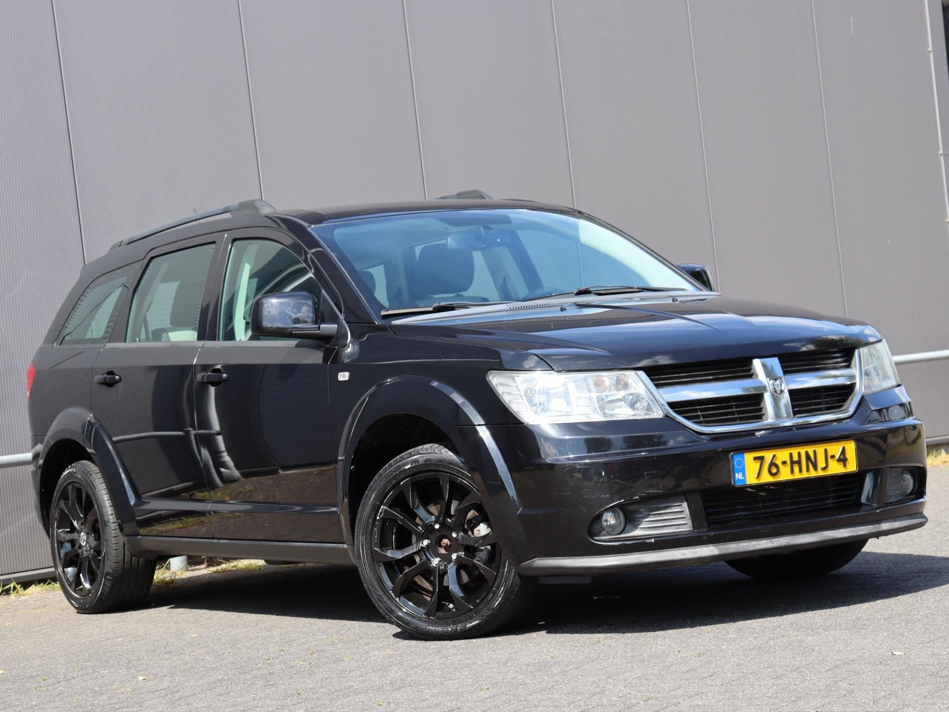 Dodge Journey 2.4 SXT airco LM org NL, Auto's, 450 kg, Gebruikt, 4 cilinders, Zwart