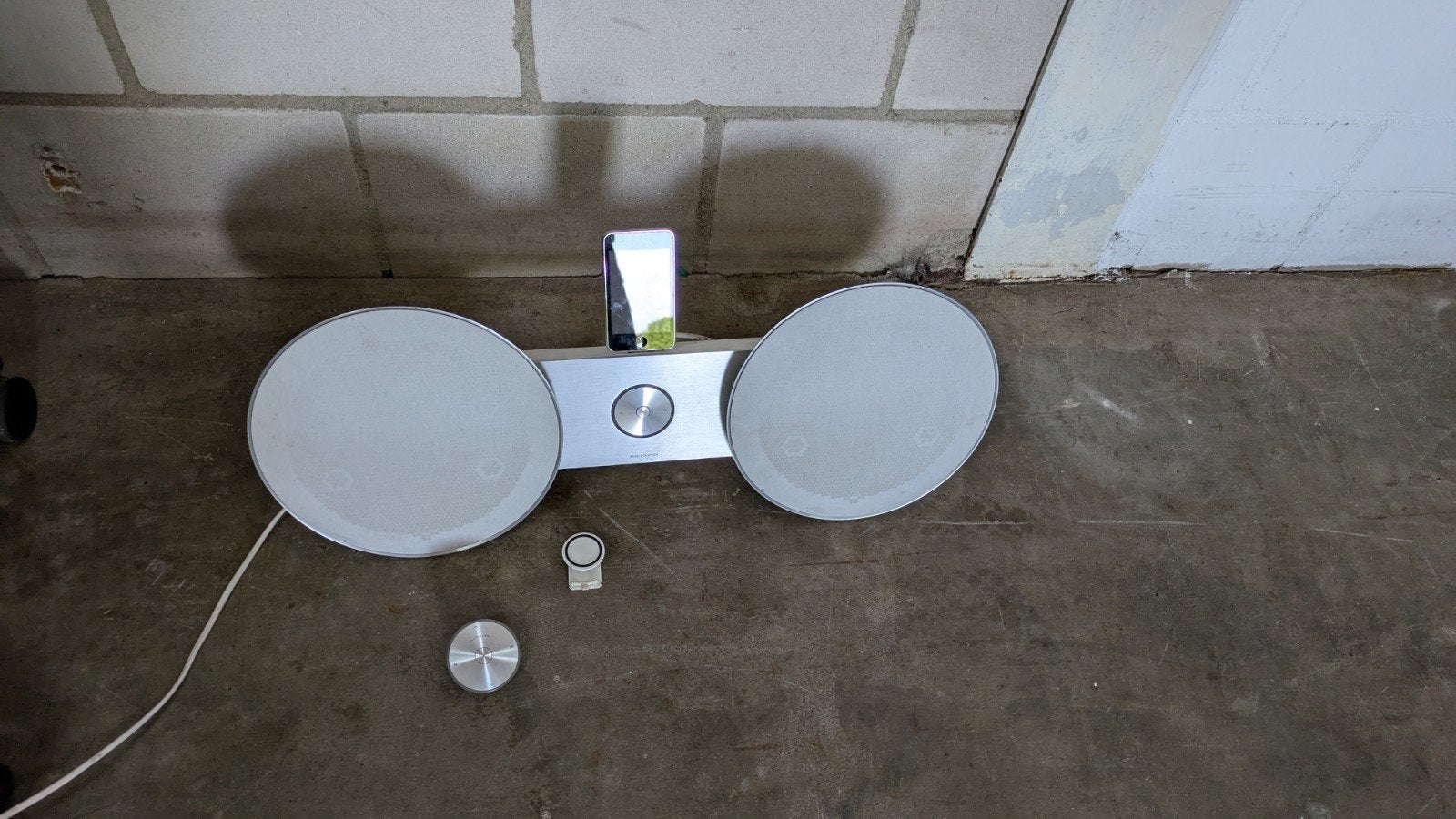 Bang & Olufsen BeoSound 8 B&O Speaker met Afstandsbediening, Ophalen of Verzenden, Soundbar, Overige merken, Overige spelers