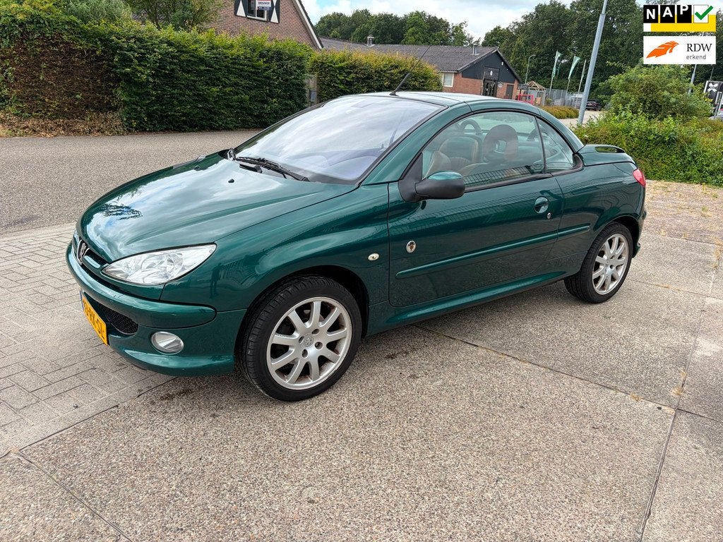 Peugeot 206 CC 1.6-16V Roland Garros, Auto's, Peugeot, Voorwielaandrijving, Gebruikt, 4 cilinders, Cabriolet