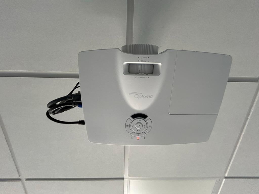 Optoma Beamer te koop - Full HD, diverse aansluitingen, Ophalen, Gebruikt, DLP, Full HD (1080)