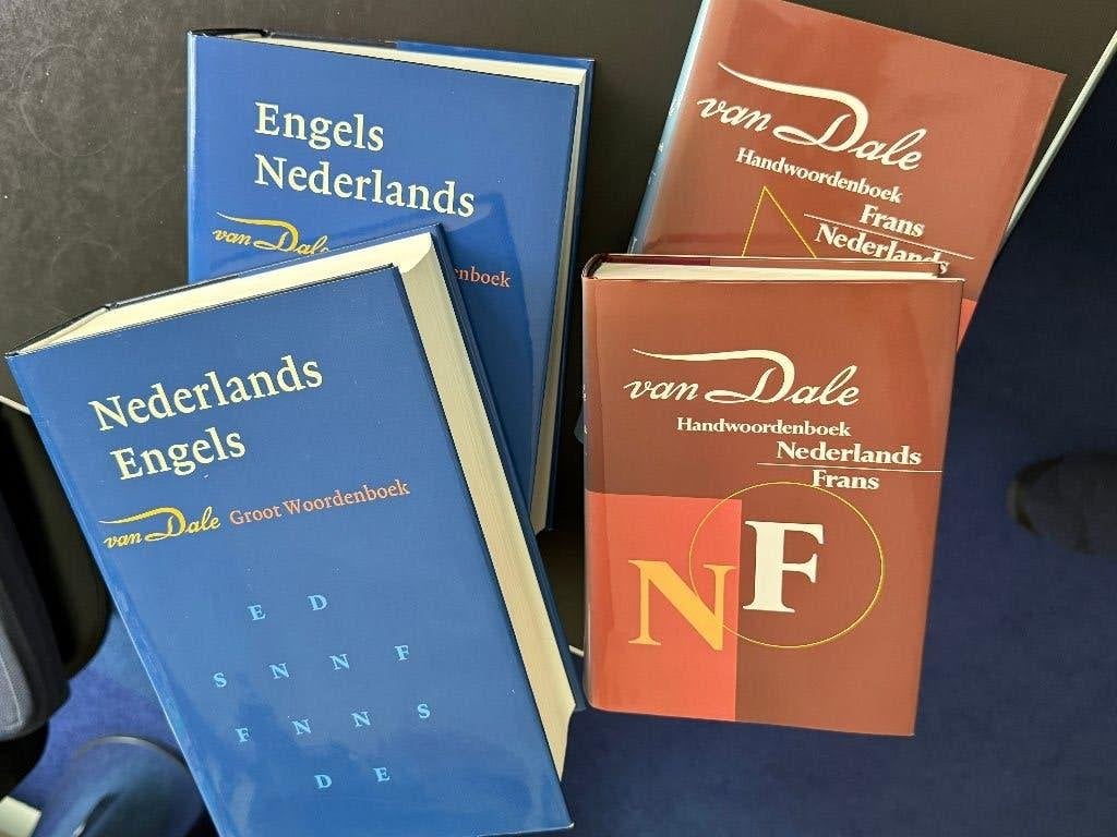 Van Dale Woordenboeken NE EN NF FN te koop, Ophalen, Van Dale, Nederlands, Zo goed als nieuw