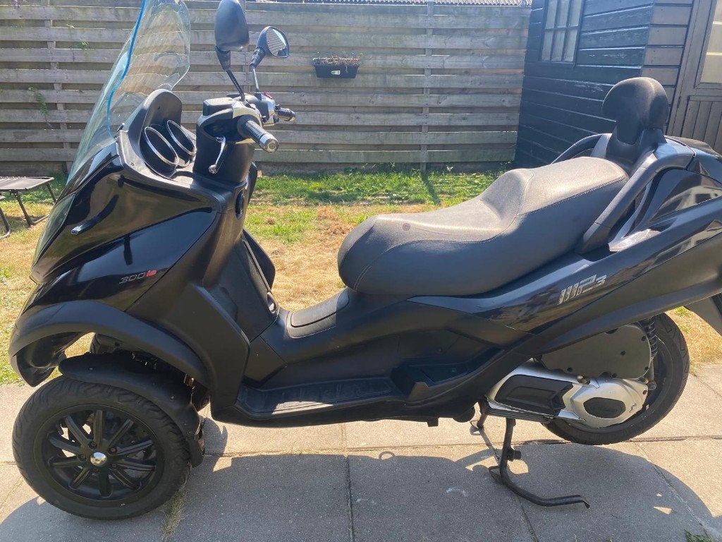 Piaggio MP3 300 i.e. | B-rijbewijs | 2010 | 28.533 km, Scooter, 300 cc, Gebruikt, Particulier